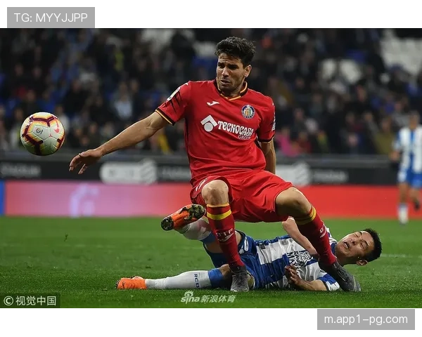 赫塔菲门将成保级关键 场均仅丢0.77球防守数据亮眼